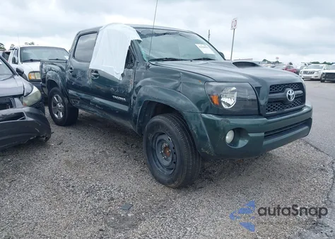 2011 Toyota Tacoma Double Cab Prerunner z USA, uszkodzony, nr VIN 5TFJU4GN7BX001027